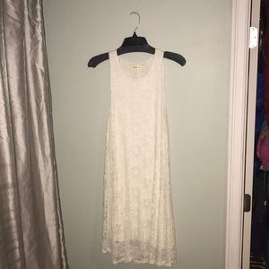 Sleeveless White Lace Dress